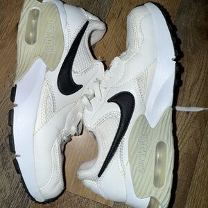 Nike Air Max White and Black Sneakers